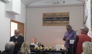 17. Pulski dani eseja