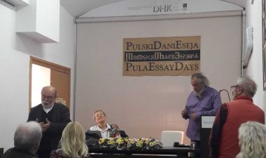 17. Pulski dani eseja